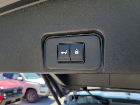 New 2026 Nissan Rogue SV w/ Cold Weather Package FWD image 28
