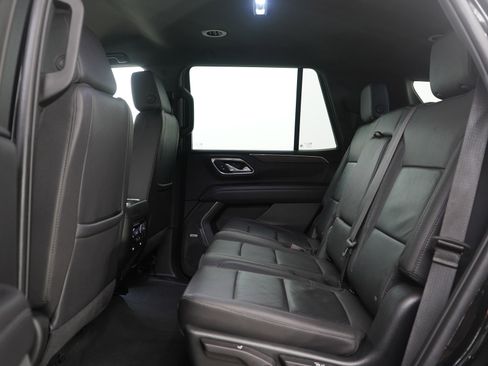 Used 2023 Chevrolet Tahoe LT AWD/4WD image 18