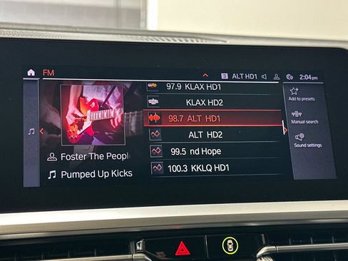 Used 2021 BMW 330i Sedan w/ M Sport Package image 22