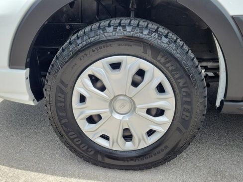 Certified 2024 Ford Transit 350 XLT RWD image 4