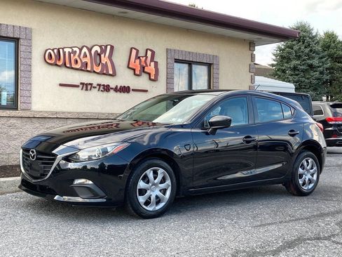 Used 2016 MAZDA MAZDA3 i Sport FWD image 3