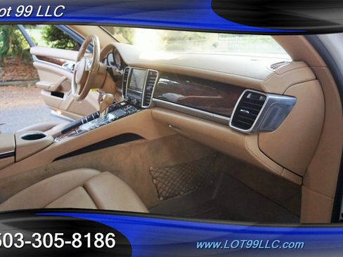 Used 2012 Porsche Panamera w/ Bose Audio Pkg image 17