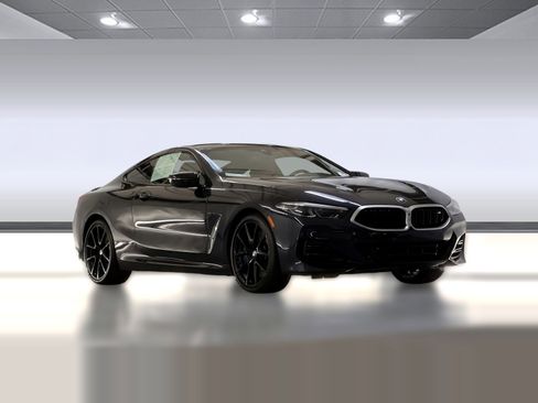 Used 2024 BMW M850i xDrive Coupe w/ Driving Assistance Package image 7