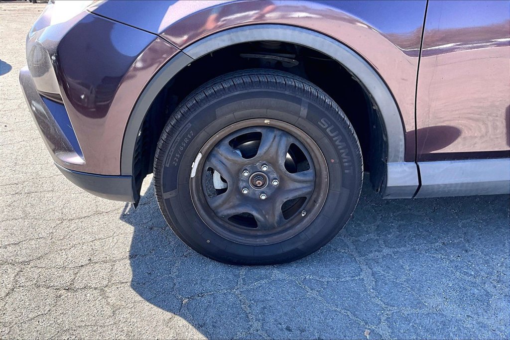 Used 2017 Toyota RAV4 LE w/ Carpet Mat Package FWD image 7