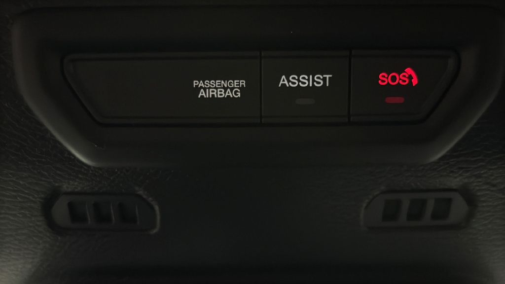 Used 2020 Jeep Wrangler Unlimited Sahara w/ Advanced Safety Group AWD/4WD image 32