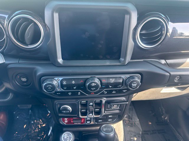 Used 2023 Jeep Wrangler Unlimited Rubicon 392 AWD/4WD image 7