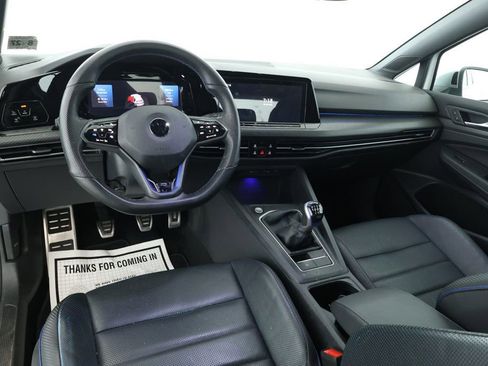 Used 2022 Volkswagen Golf R image 11