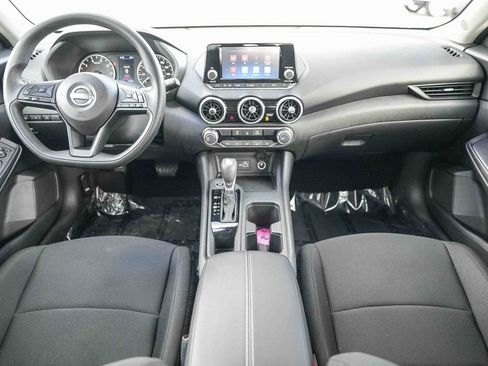 Used 2024 Nissan Sentra S image 13