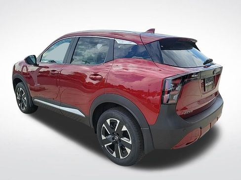 New 2025 Nissan Kicks SV w/ SV Premium Package image 3