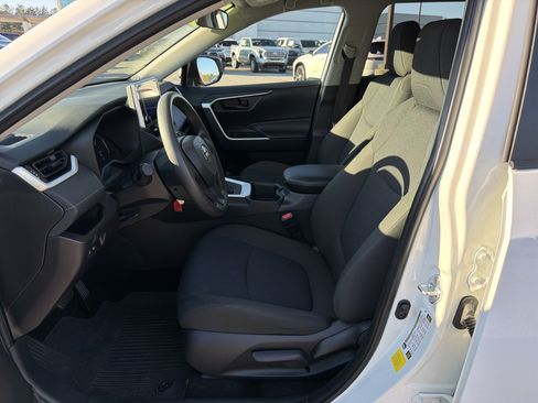 Certified 2025 Toyota RAV4 LE image 19