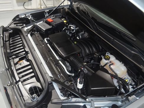 Used 2025 GMC Sierra 1500 SLT image 33