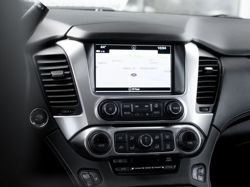 Used 2019 Chevrolet Tahoe Premier image 13