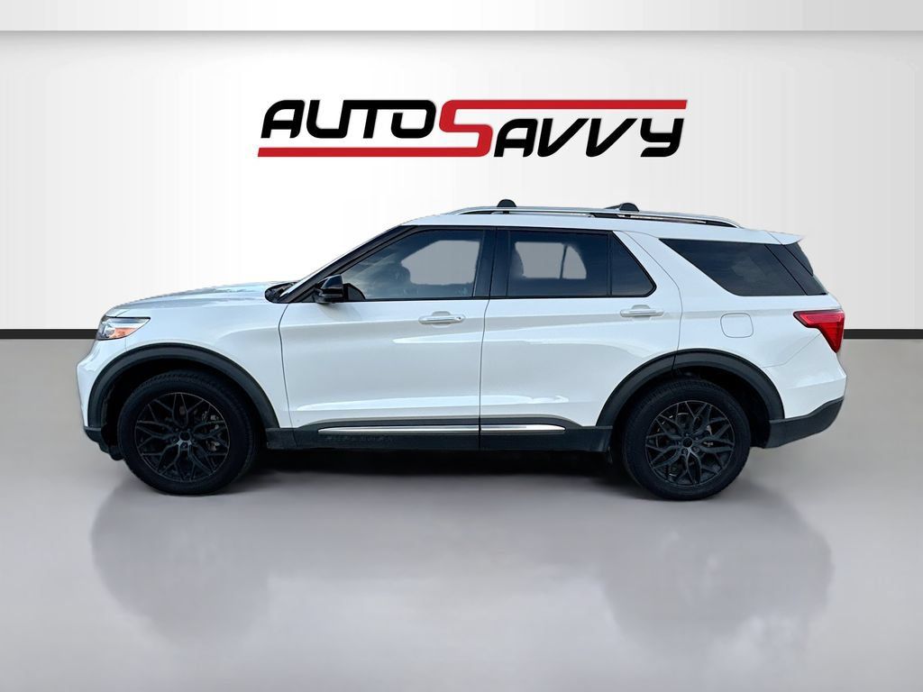 Used 2022 Ford Explorer Platinum w/ Equipment Group 601A AWD/4WD image 4