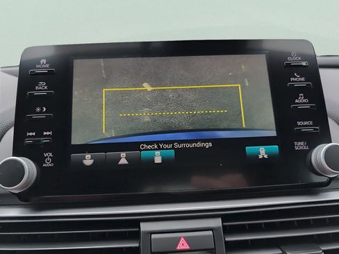 Used 2020 Honda Accord Sport image 29