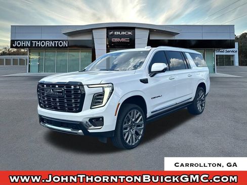 Used 2025 GMC Yukon XL Denali Ultimate w/ LPO, Floor Liner Package AWD/4WD image 1