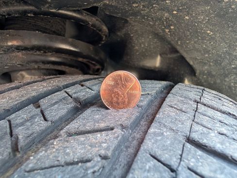 Used 2023 Chevrolet Malibu LT image 35