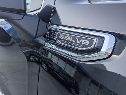 Used 2022 GMC Sierra 1500 SLT w/ X31 Off-Road Package image 13