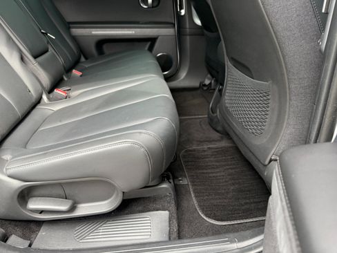Used 2022 Hyundai Ioniq 5 Limited image 23