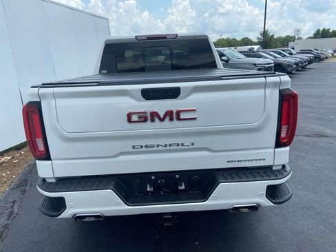 Used 2021 GMC Sierra 1500 Denali w/ Driver Alert Package II image 9