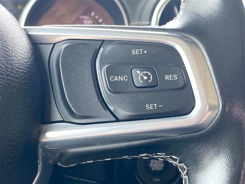 Used 2022 Jeep Wrangler Unlimited Sahara w/ Cold Weather Group image 26