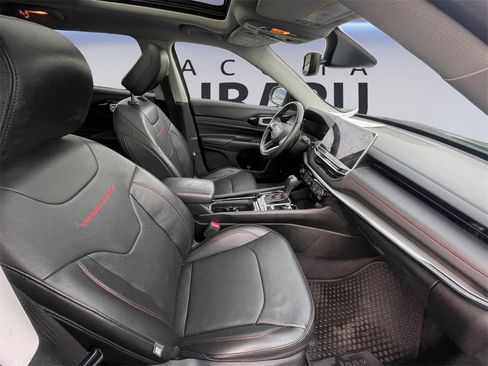 Used 2022 Jeep Compass Trailhawk w/ Trailhawk Elite Group image 17