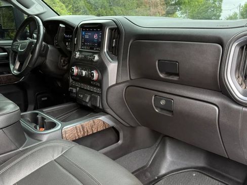 Used 2023 GMC Sierra 2500 Denali w/ Denali Ultimate Package AWD/4WD image 27