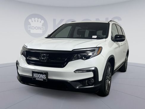 Used 2022 Honda Pilot Sport image 1