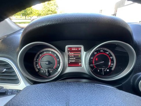 Used 2018 Dodge Journey SE w/ Popular Equipment Group AWD/4WD image 11