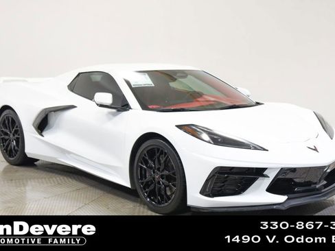 Used 2024 Chevrolet Corvette Stingray Premium Conv w/ Z51 Performance Package image 1