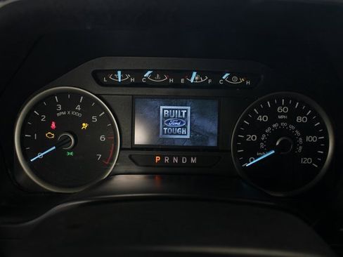 Used 2018 Ford F150 XLT w/ Equipment Group 302A Luxury image 21