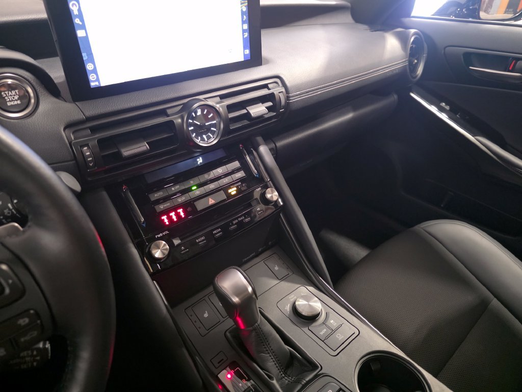 Used 2025 Lexus IS 350 F Sport w/ Navigation Package AWD/4WD image 29