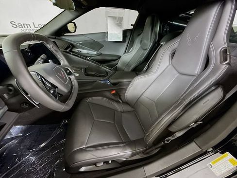 Used 2023 Chevrolet Corvette Stingray Coupe w/ 1LT RWD image 21