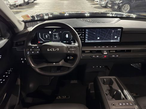 Used 2024 Kia EV9 Light Long Range image 37