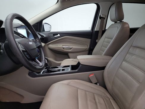 Used 2018 Ford Escape SEL image 17