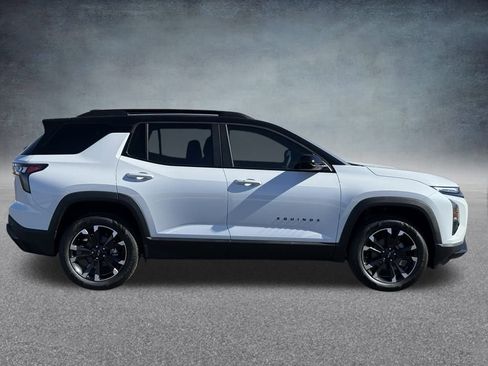 New 2026 Chevrolet Equinox RS image 2