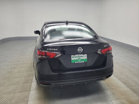 Used 2021 Nissan Versa SV image 6