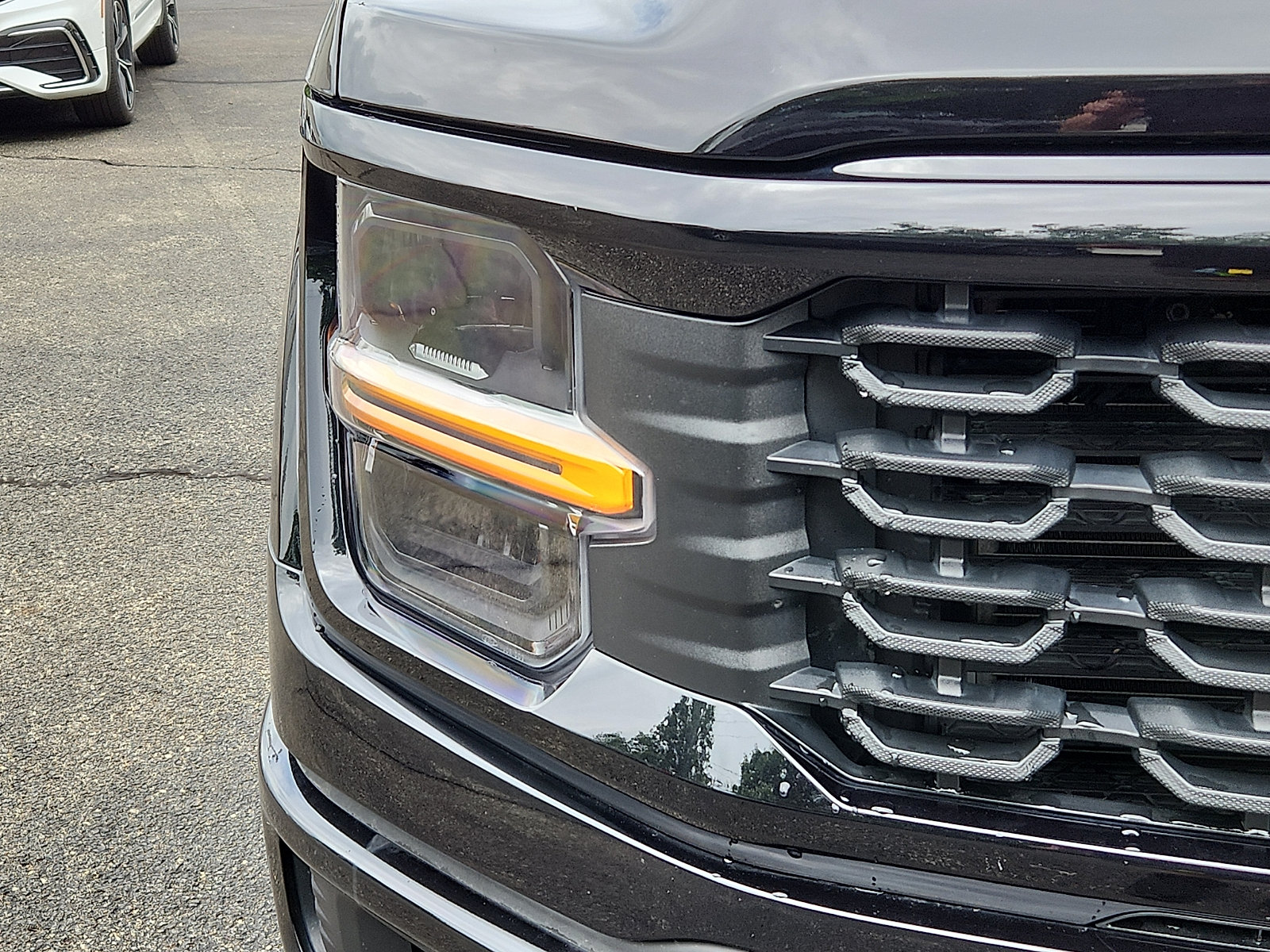 Used 2024 Ford F150 STX w/ STX Black Appearance Package AWD/4WD image 9