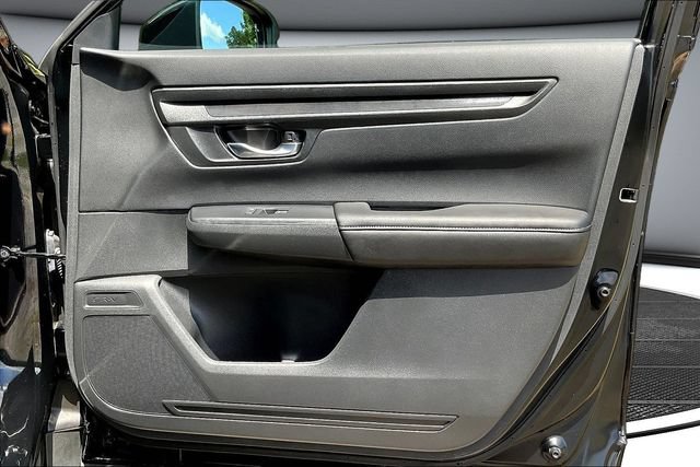 Certified 2025 Honda CR-V EX image 30