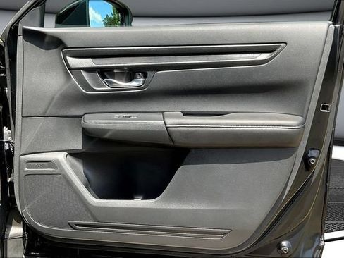 Used 2025 Honda CR-V EX image 30