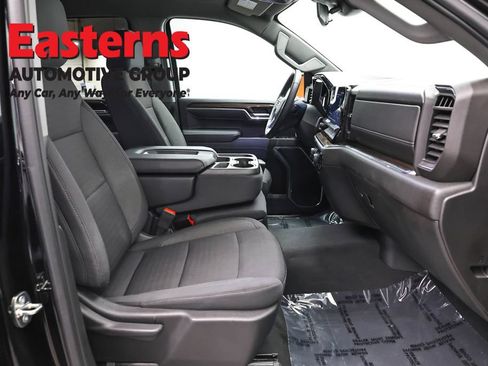 Used 2024 Chevrolet Silverado 1500 LT AWD/4WD image 26