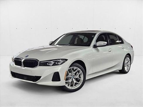 Used 2025 BMW 330i xDrive Sedan w/ Convenience Package image 1