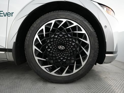 Used 2023 Hyundai Ioniq 5 Limited image 19