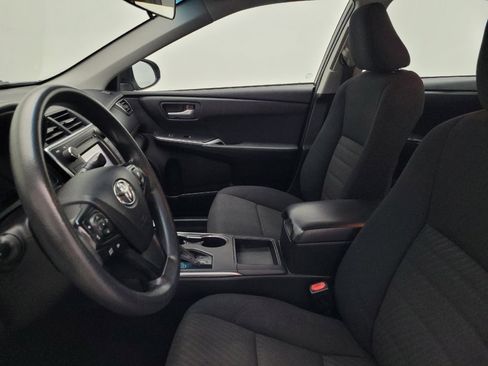 Used 2015 Toyota Camry LE FWD image 17