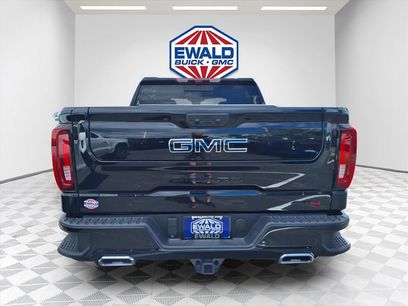 New 2026 GMC Sierra 1500 AT4 w/ AT4 Premium Package