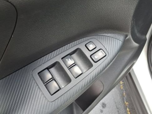 Used 2024 Mitsubishi Eclipse Cross SE AWD/4WD image 9