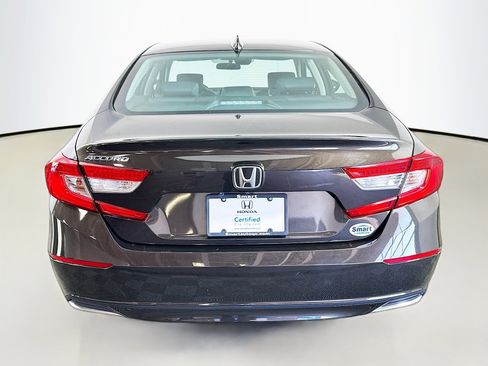 Certified 2018 Honda Accord EX image 6