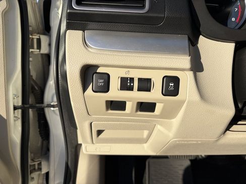 Used 2016 Subaru Impreza 2.0i Sport Premium image 10