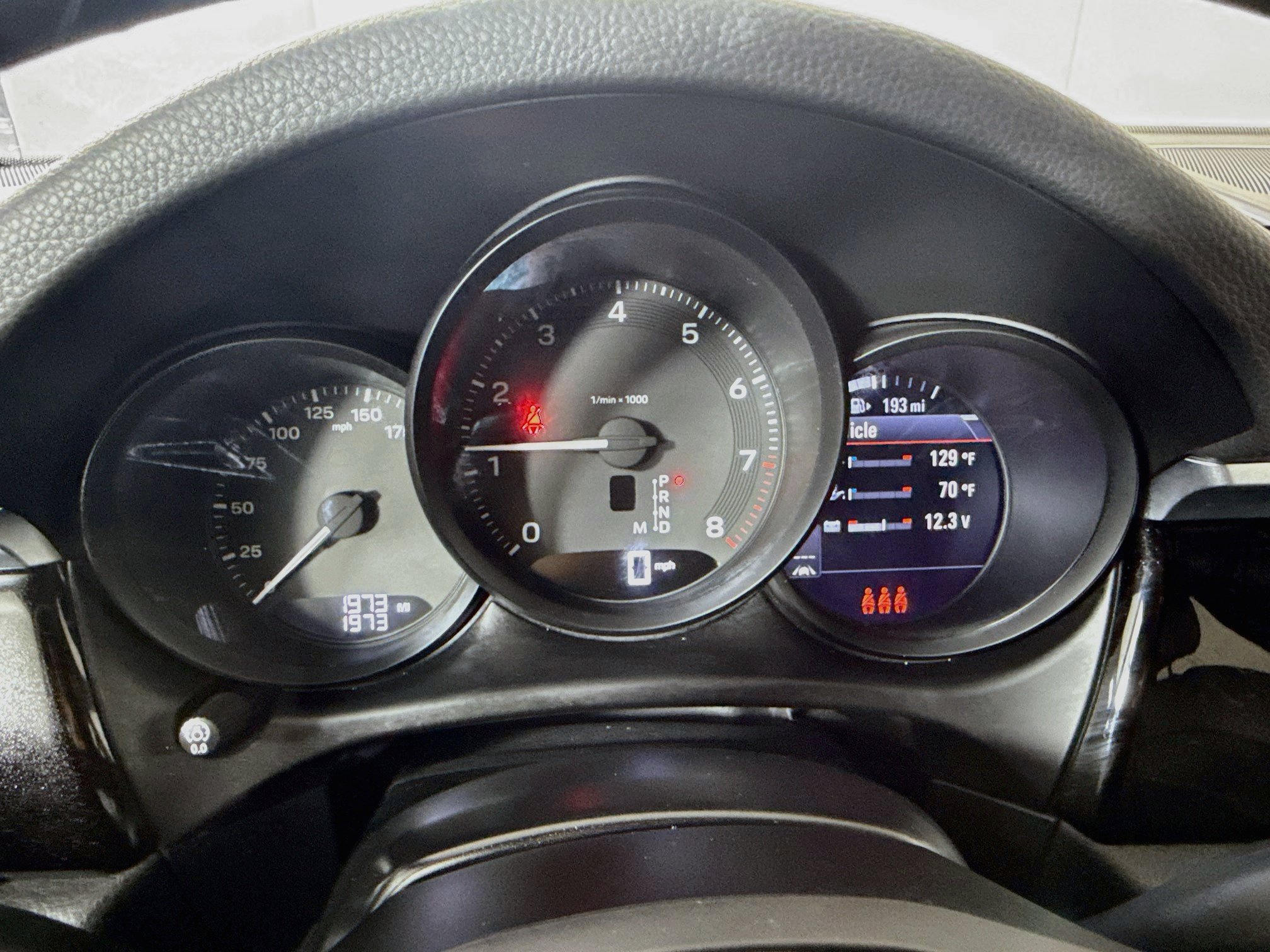 Certified 2023 Porsche Macan AWD/4WD image 15