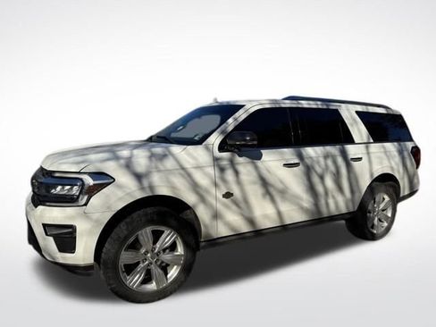 Used 2023 Ford Expedition Max King Ranch image 4