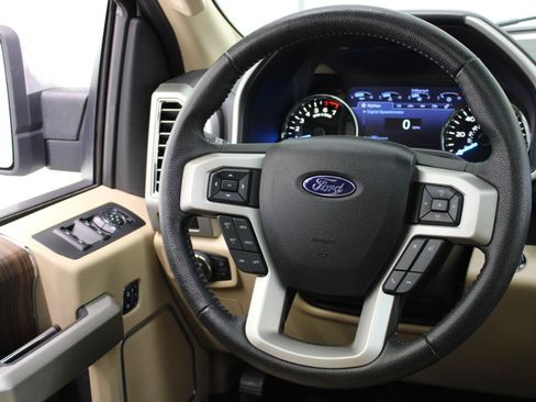 Used 2016 Ford F150 Lariat w/ Equipment Group 502A Luxury AWD/4WD image 66